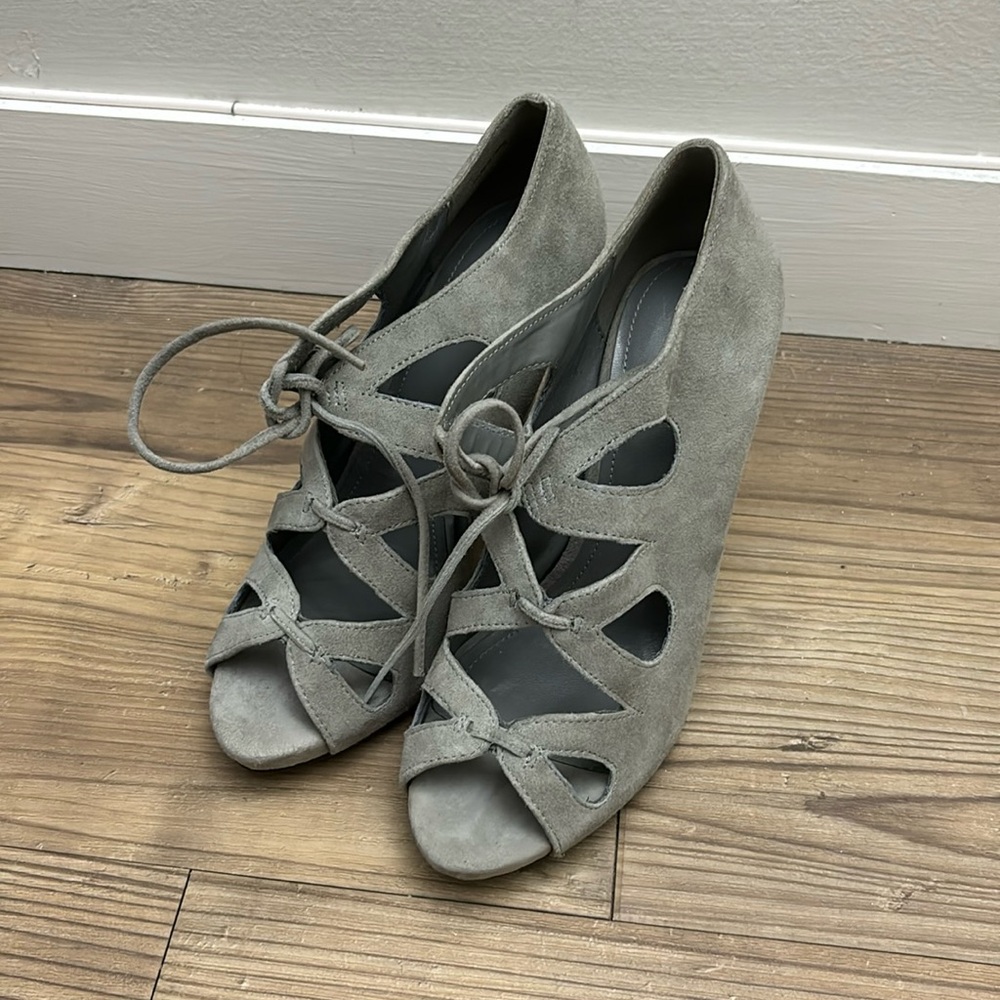Aldo grey suede lace up heels